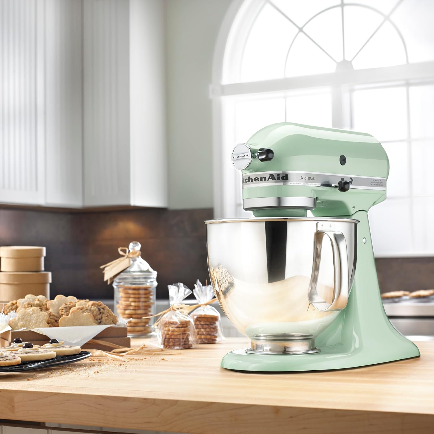 KitchenAid Artisan Series 5 Quart Tilt Head Stand Mixer with Pouring Shield KSM150PS, Cast Iron - Image 113